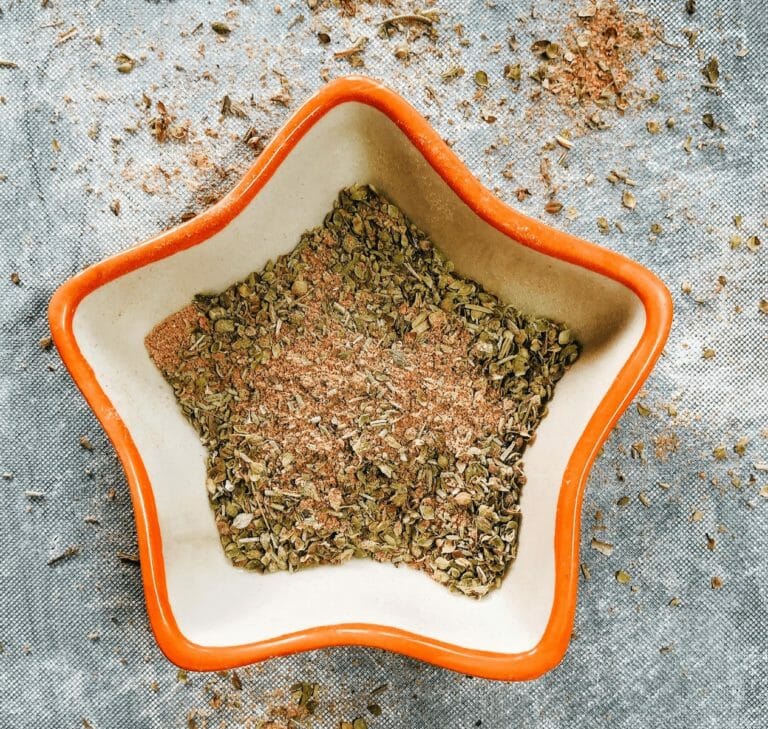 meditarranean spice mix in a bowl