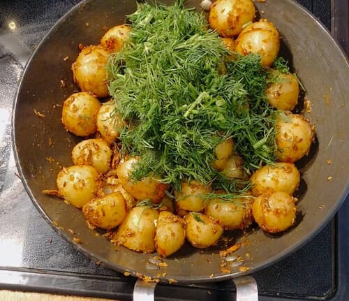 Fresh dill with new potatotes