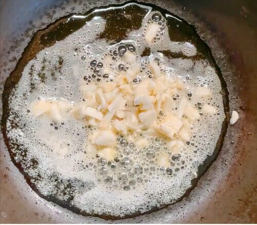 Fried garlic tempering 